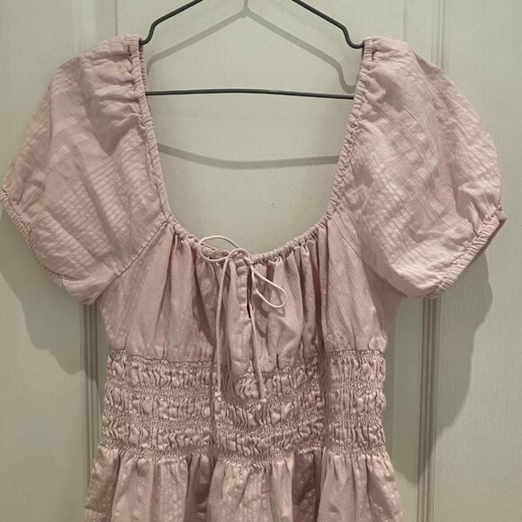 Aritzia Sunday Best Kay Puff-Shoulder Light Pink Dress Size Medium - Picture 3 of 7